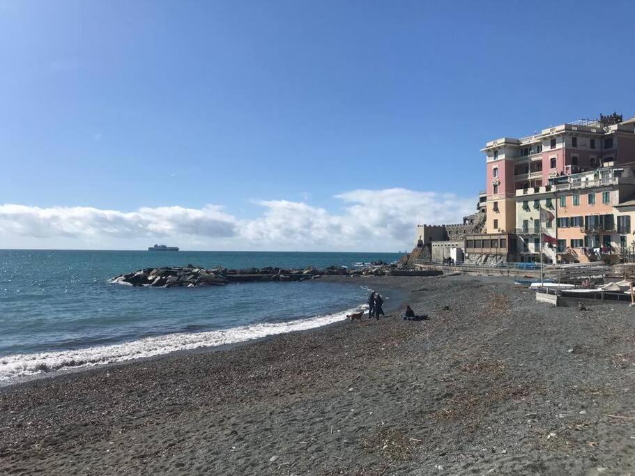 Pisi Home, 2 Min Dalla Spiaggia E Dall' Ospedale Gaslini Génova Exterior foto