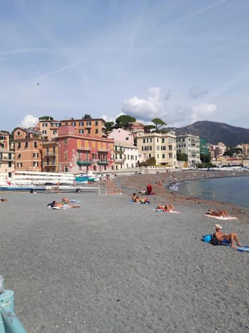 Pisi Home, 2 Min Dalla Spiaggia E Dall' Ospedale Gaslini Génova Exterior foto