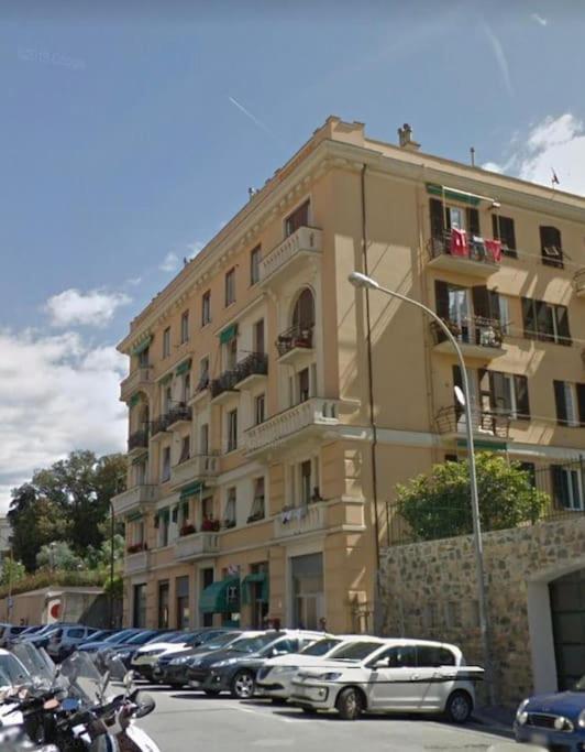 Pisi Home, 2 Min Dalla Spiaggia E Dall' Ospedale Gaslini Génova Exterior foto